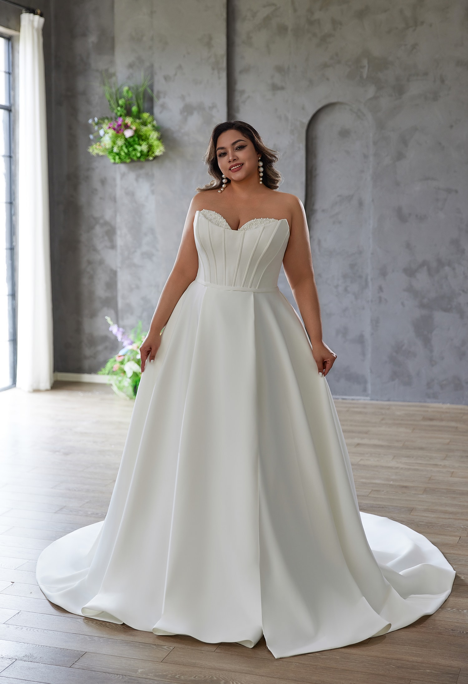 Bride in an elegant ballgown with cathedral train